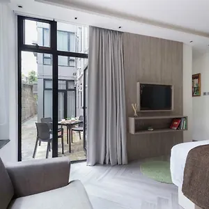 Eaton Residences, Village Road Aparthotel