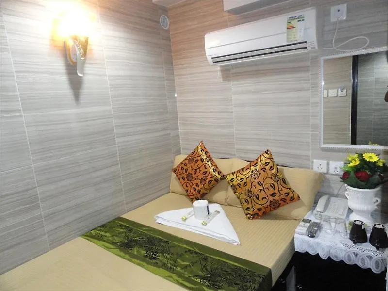 Day And Night Hostel Block D 10Th Floor Hong Kong Guest house