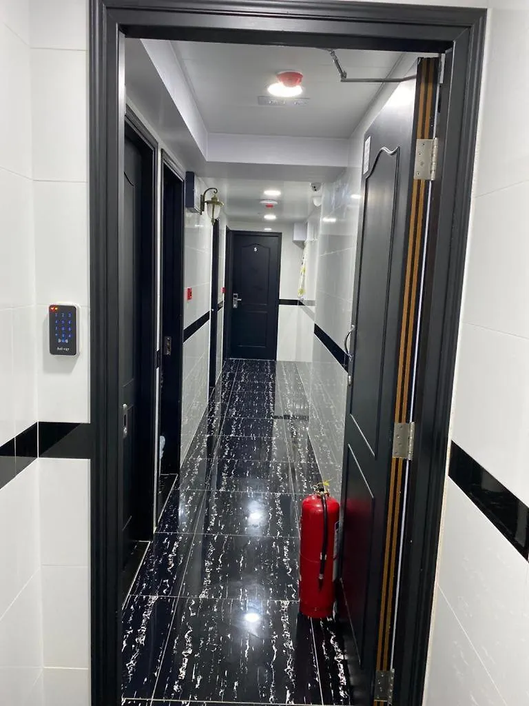Day And Night Hostel Block D 10Th Floor Hong Kong Guest house